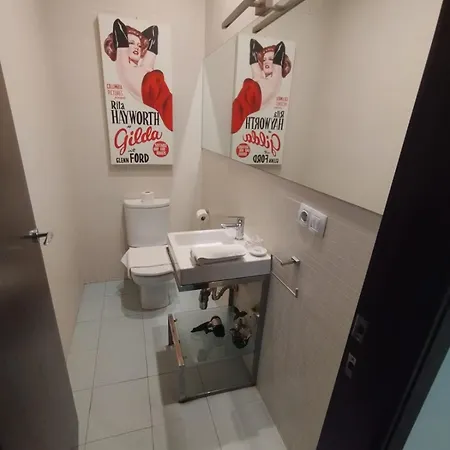 Cozy In The Old Town - San Ramon Lägenhet